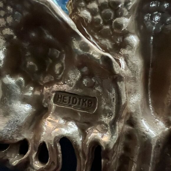 🩵 Heidi Daus Amazing Multicolor Crystal embellished Wildlife Animal Necklace 🩵 - Picture 3 of 10